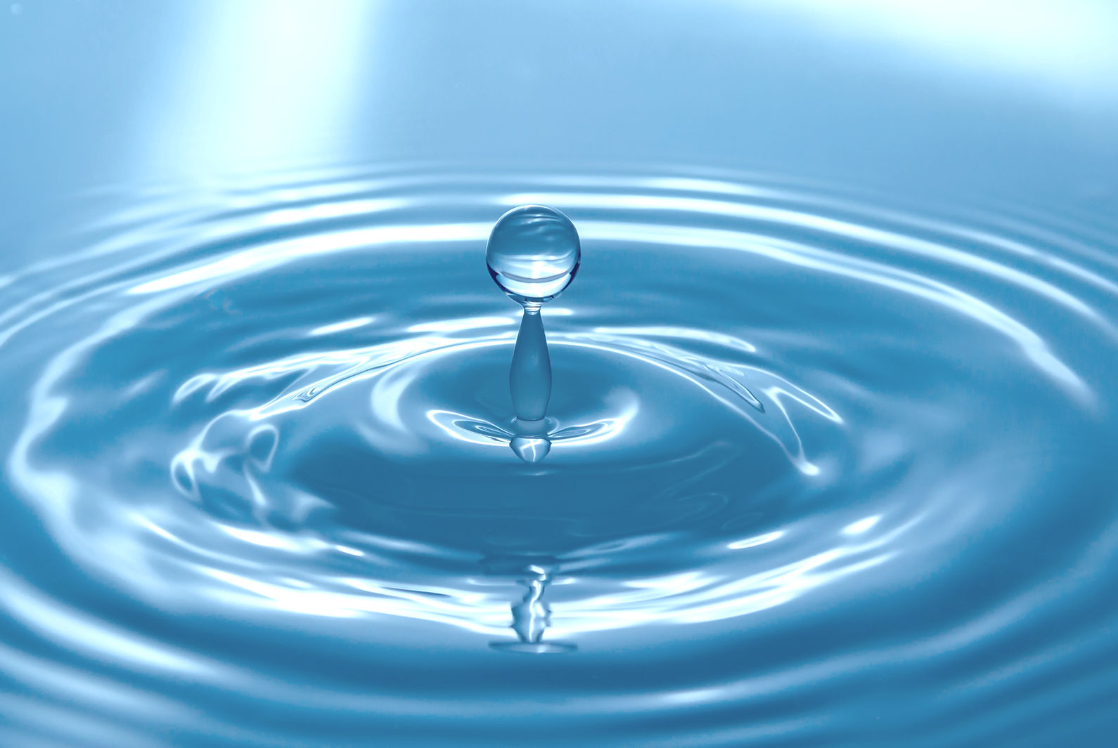 waterdrop wallpaper_edited.jpg