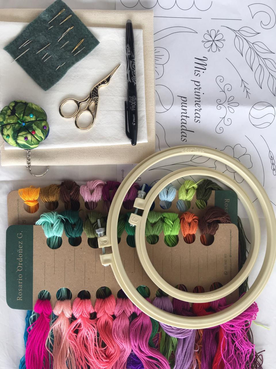 Miniatura: Mis Primeras Puntadas: Kit de introducción al bordado