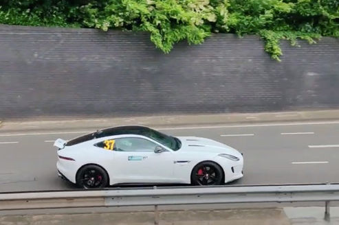 2024 BARC Speed Championship. Jaguar F-Type R 5.0 V8. Coventry Motofest Sprint. Wayne Stirling Parker