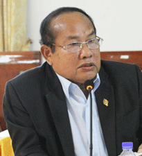 ៧-នេន-ម៉ាល័យ.gif