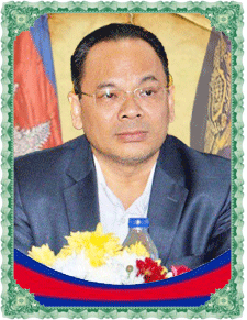 ញ៉ឹក-វណ្ណារ៉ា.gif