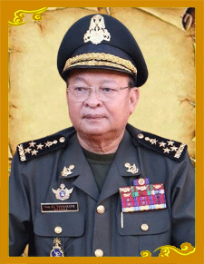 នាយឧត្តមសេនីយ៍-ឯល-វ៉ាន់សារ៉ាត់.gif