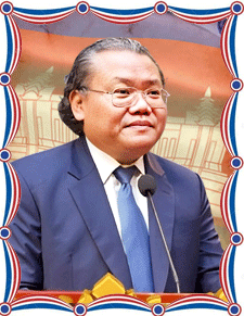 សាស្រ្តាចារ្យ-កុយ-វ៉ាន់នី.gif