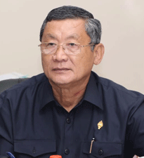 ៤-ច័ន្ទ-សុផល.gif