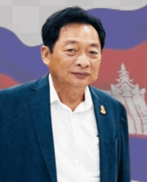 ម៉ុង ឫទ្ធី.gif