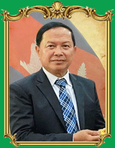 នួន-ច័ន្ទរិទ្ធ.gif