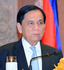 ៥-ថា-យ៉ាវ.gif