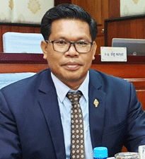 ម៉ូត-យូសំុះ.gif