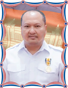 វេជ្ជបណ្ឌិត-ស៊ឹម-ស៊ូយេង.gif