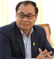 ៤-ឡុង-ប៊ុន្នី.gif