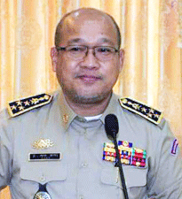 សម​-ដារា.gif