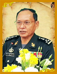 ឧត្តមសេនីយ៍ឯក-ស្វាយ-ញ៉ន.gif