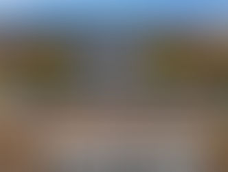 Кому принадлежит площадь Республики