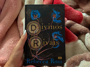 Resenha: Divinos Rivais | A história que me lembrou por que amo escrever