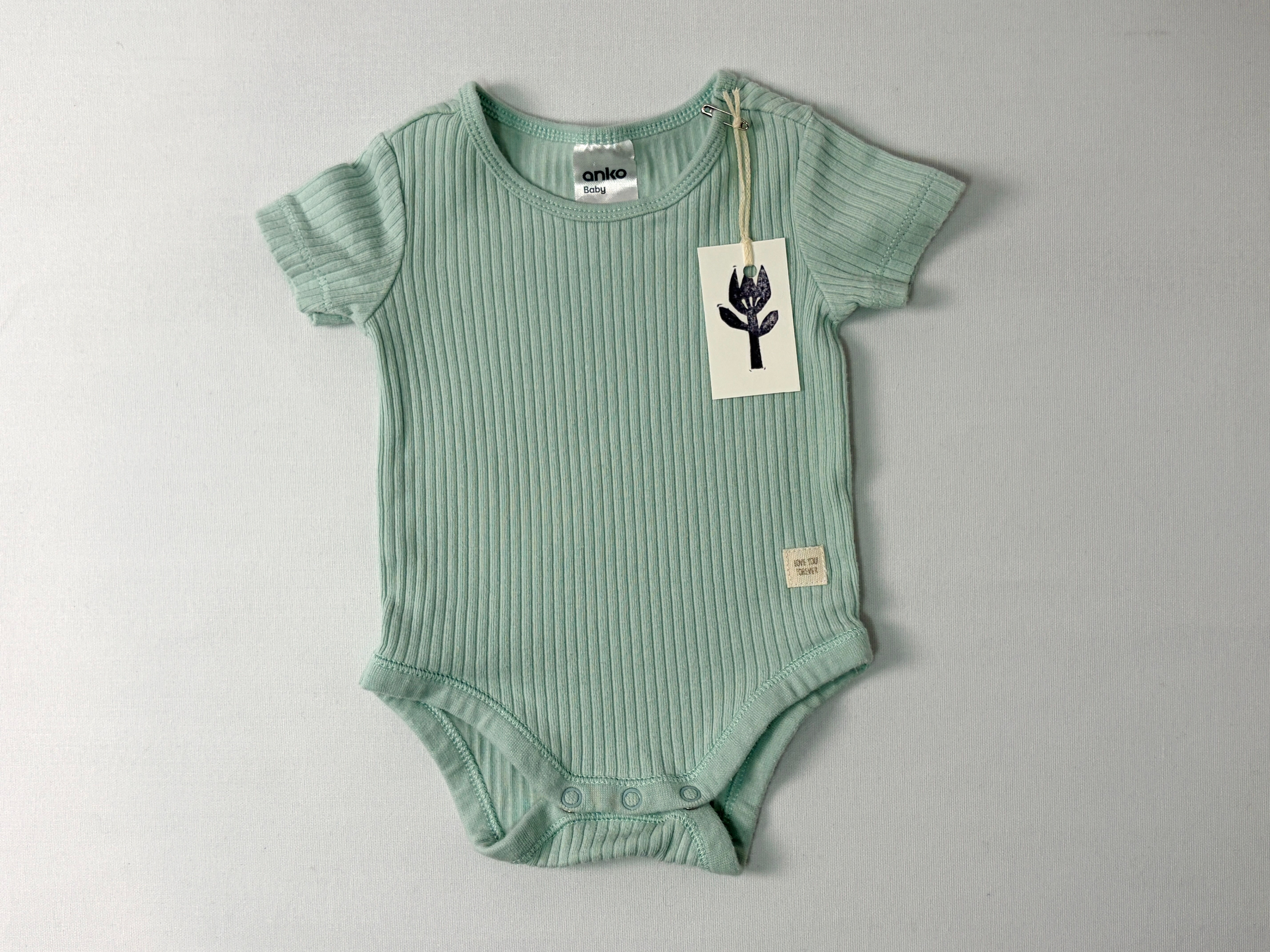 LITTLE BODYSUIT: newborn 
