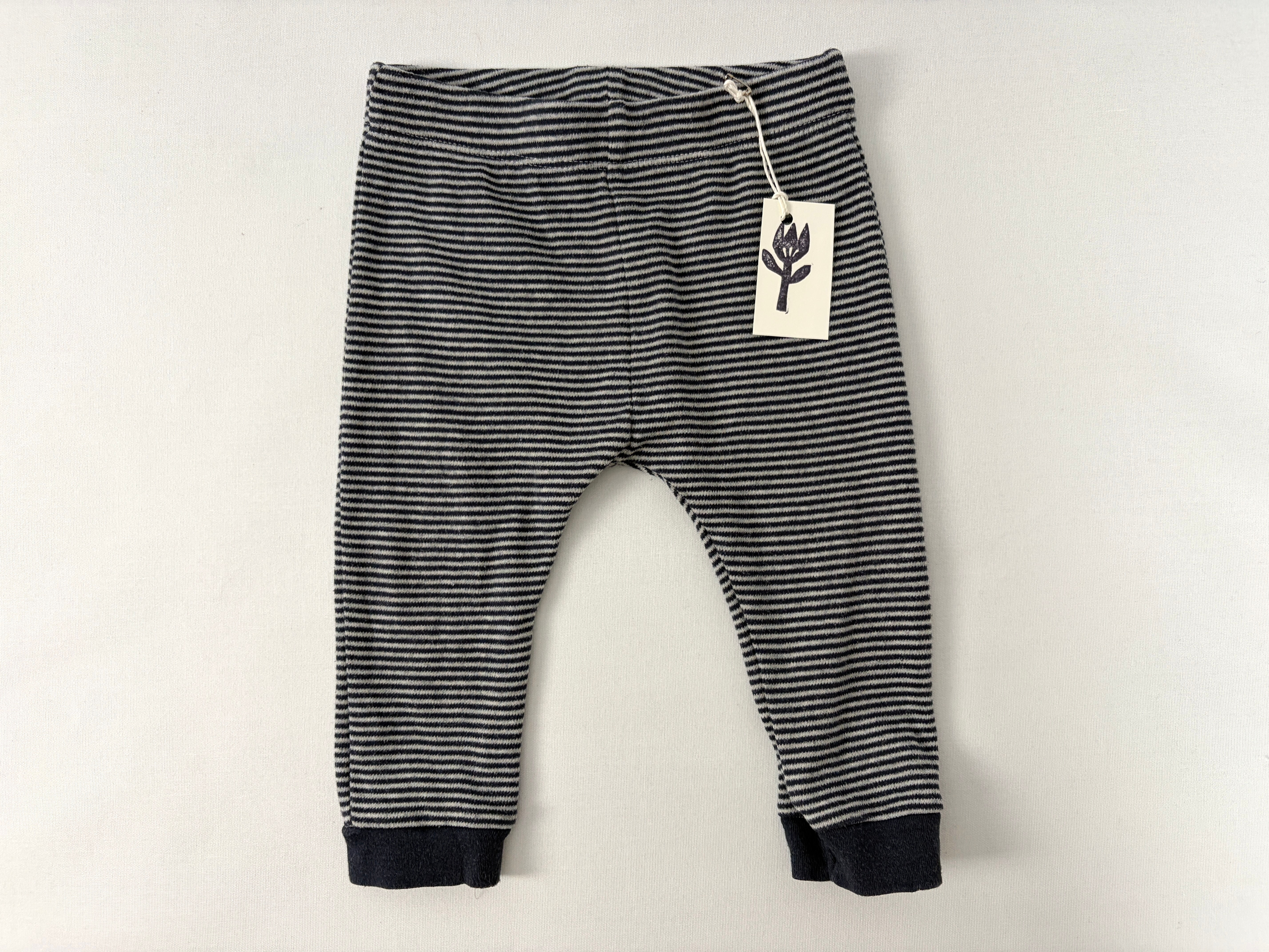 LITTLE STRIPES: 6 - 12 months