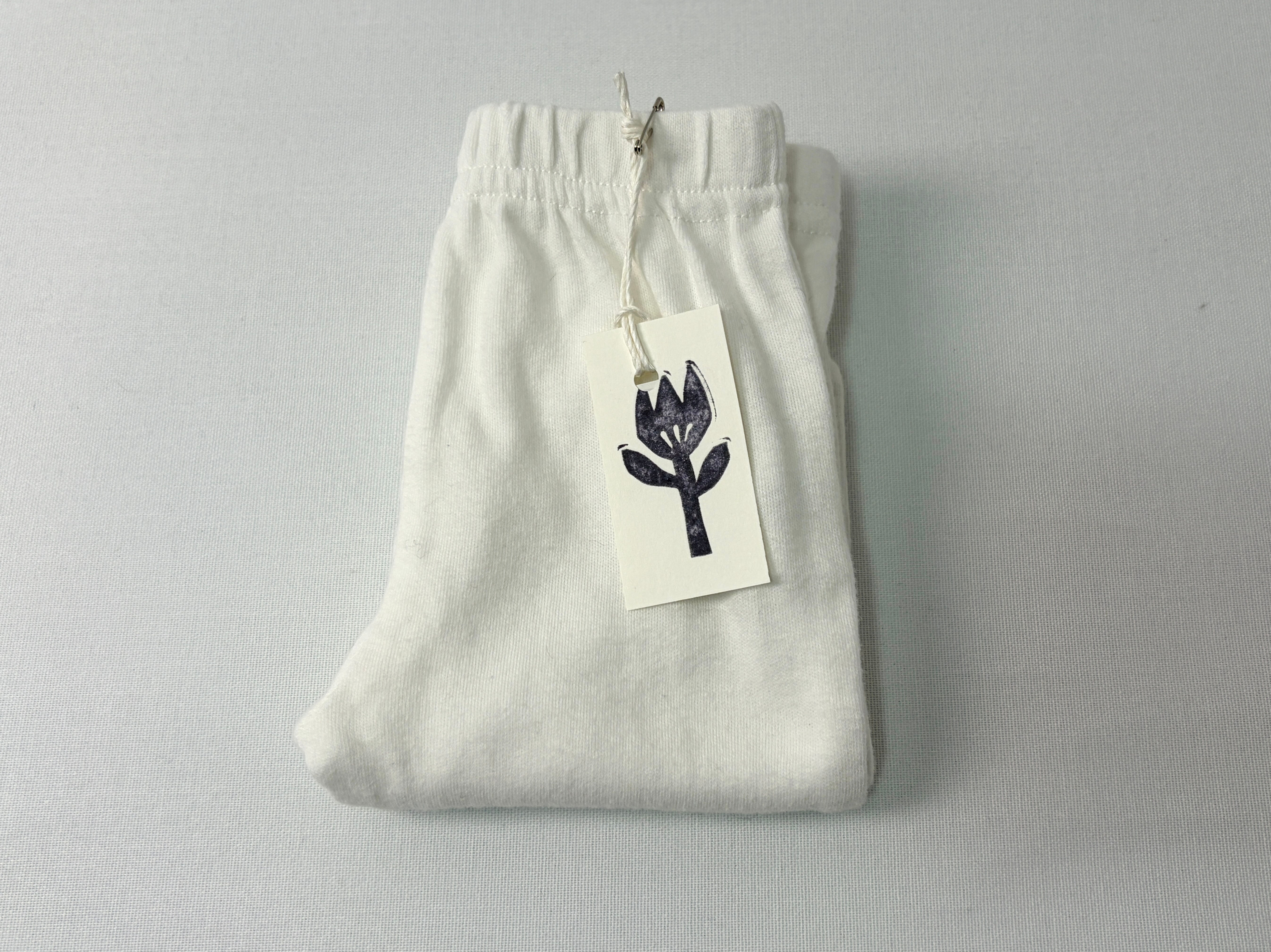 LITTLE PANT: 0 - 6 months