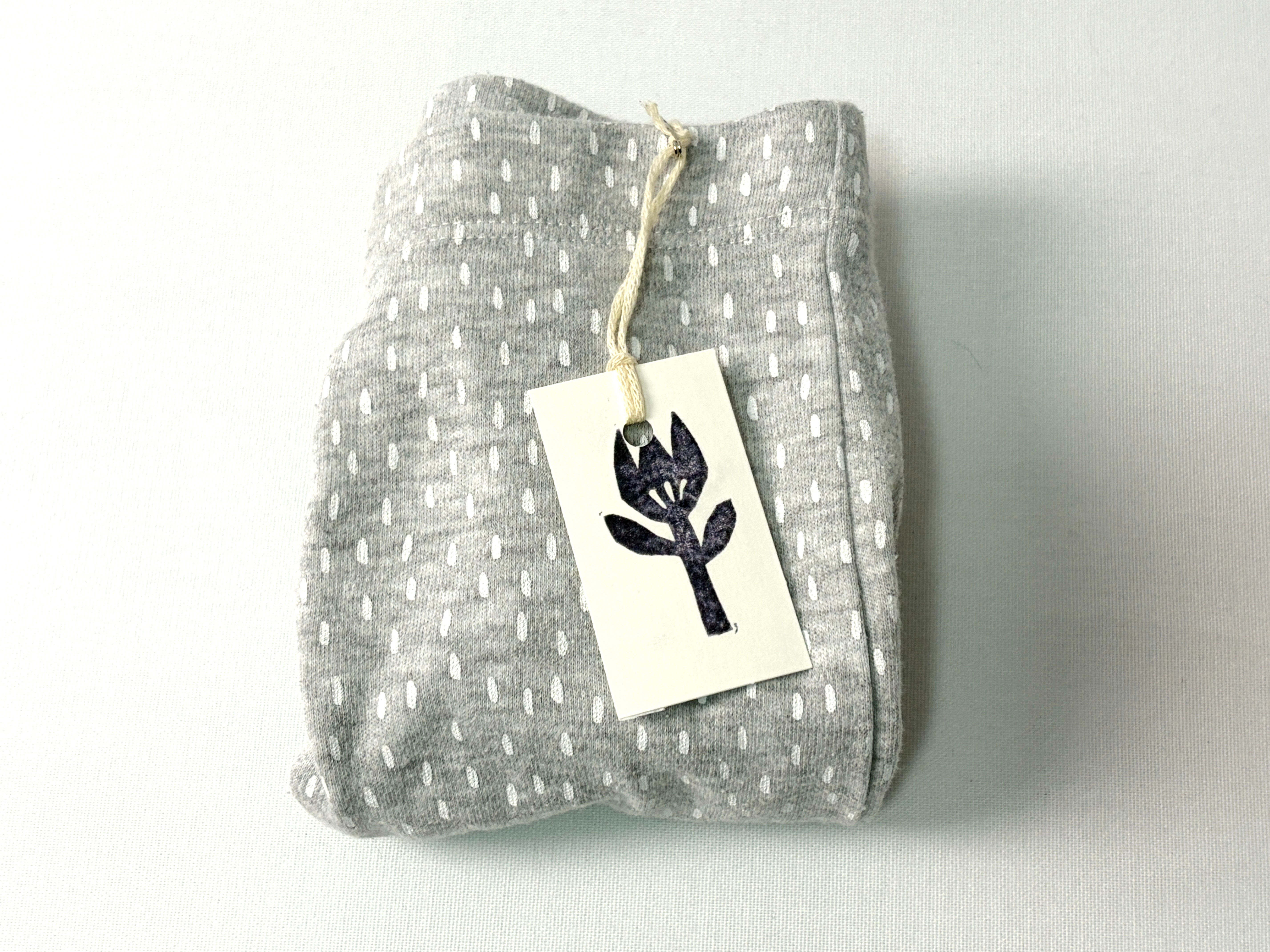 LITTLE PANT: newborn