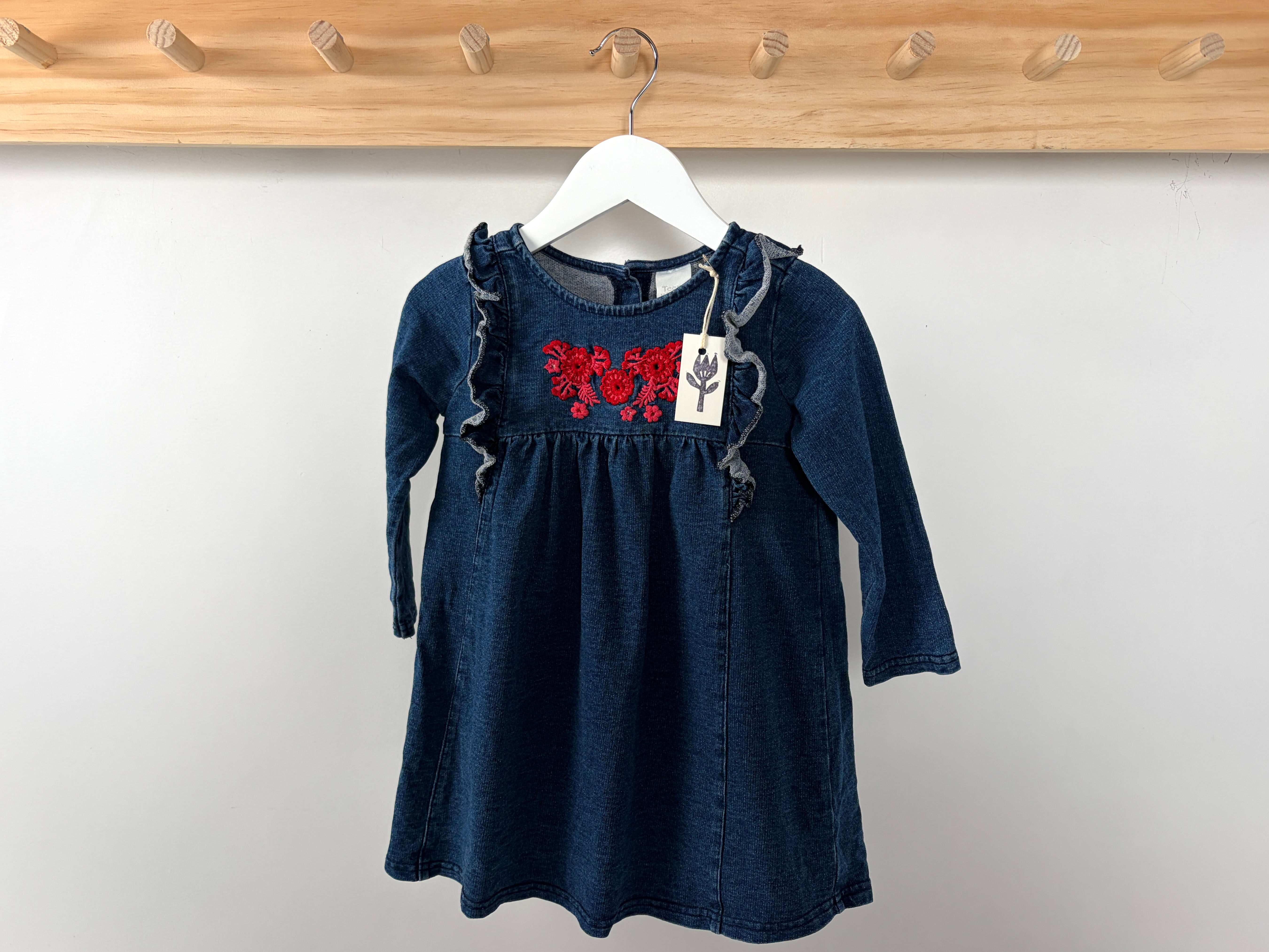LITTLE DRESS: 18 - 24 months