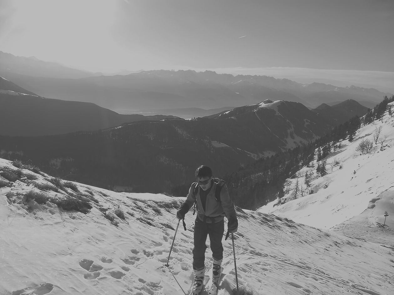 image de montagnes enneigées