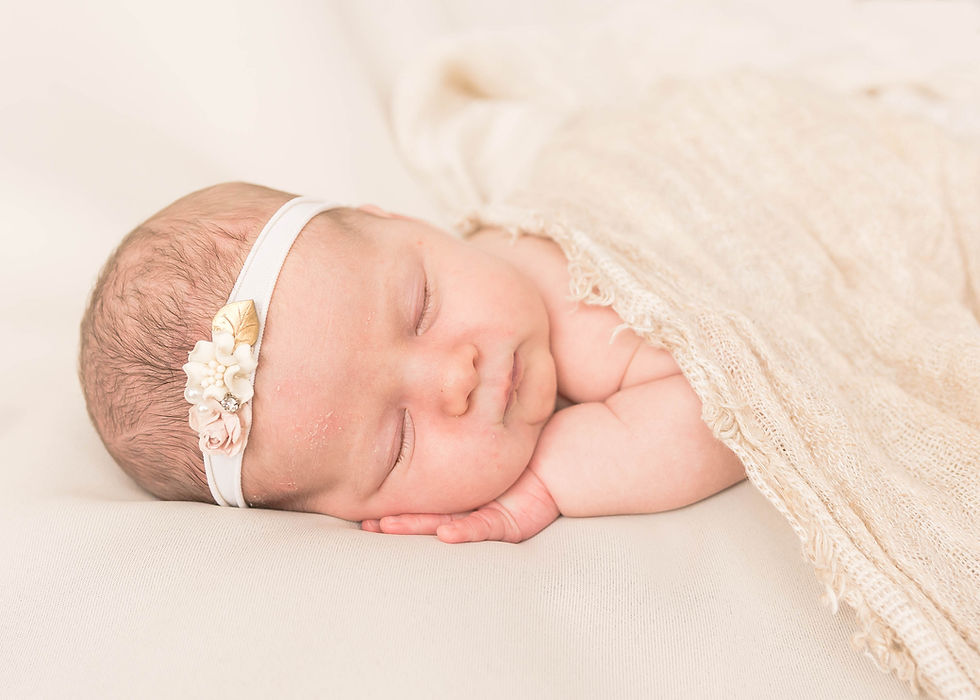 Niagara Newborn photographer