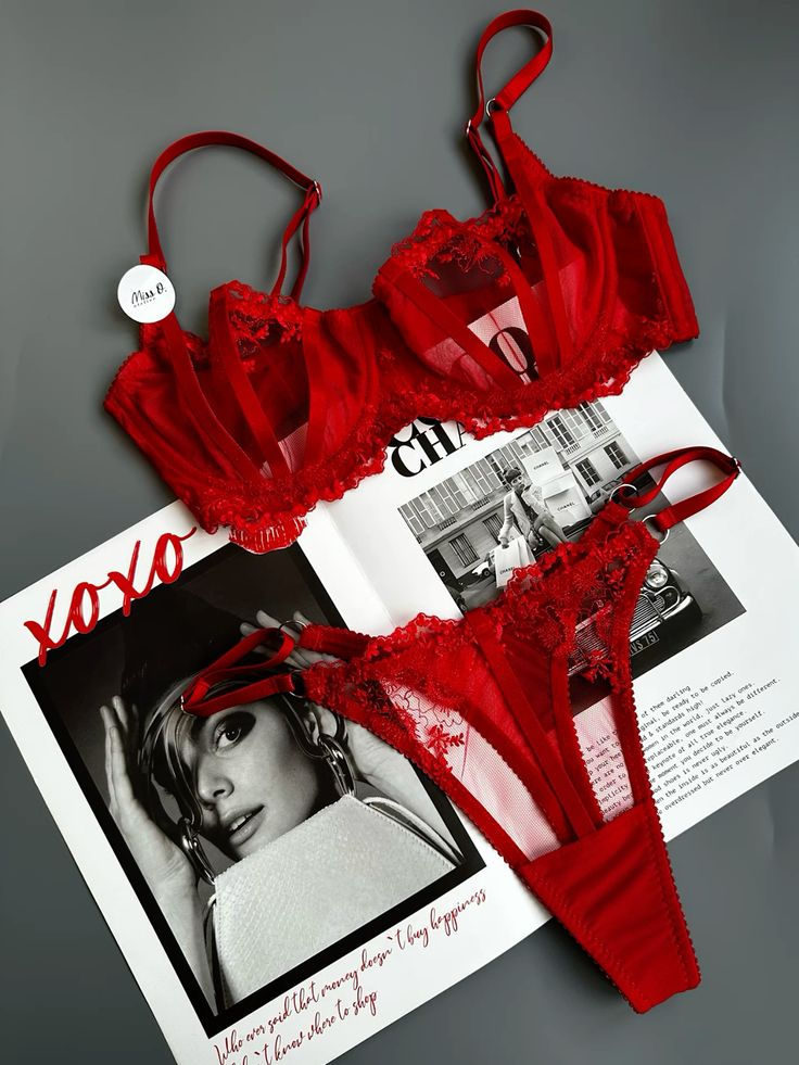 Thumbnail: Red Lace Bra and Thong Set – Elegant Two-Piece Lingerie for Women
