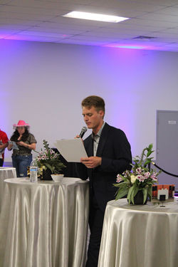 F26E4A56-9750-4720-ADD3-648DAF57EECE