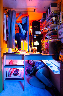 6091a6c5d2b63095d5b390f5_BlueLightProjec