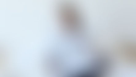 How many books get sold in SA every year?