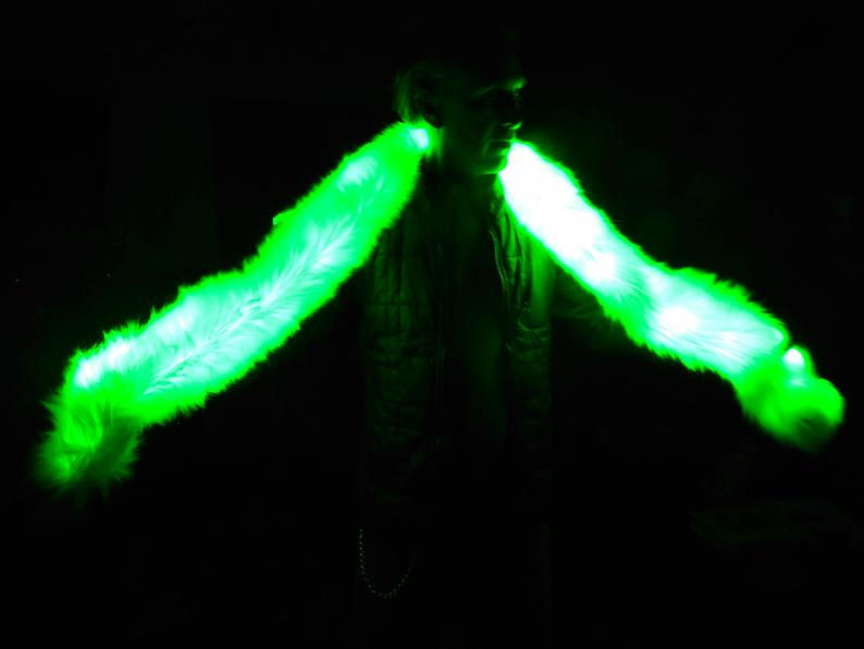 Thumbnail: Bass Face Faux Fur Light Up Boa - FreeRolando - RGB LEDs
