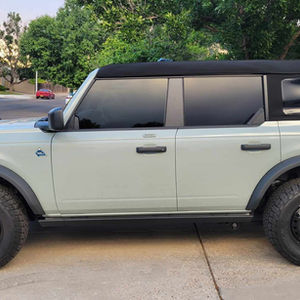 Image of a tinted Ford Bronco in 5% tint