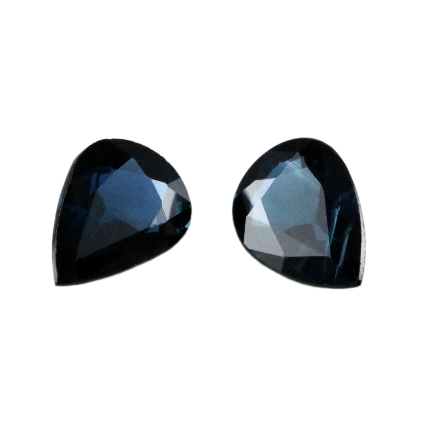 天然石 ルースストーン　サファイア（ペア） 1.695ct （4-3）