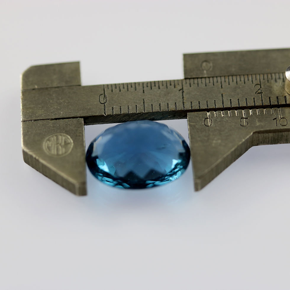 サムネイル： 天然石 ルースストーン（裸石） フローライト 6.570ct （3-16）