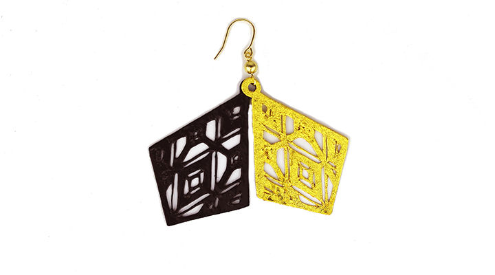 サムネイル： KIRIE BIJOU　菖蒲草（キリエビジュー　あやめくさ）