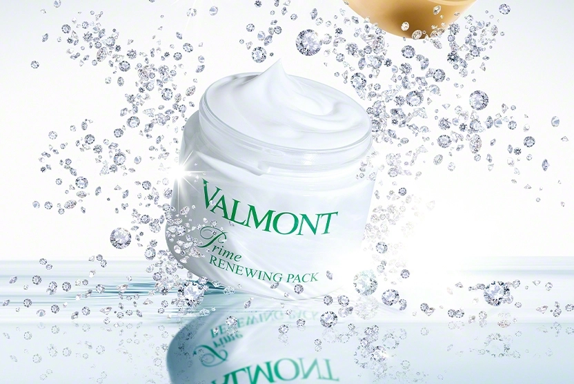 Prime renewing pack by Valmont. Facial product of dreams, improves skin texture, deeply hydrates, used in the best facial treatments in London for better skin hydraton, wrinkle reduction and tranquil facial spa experience