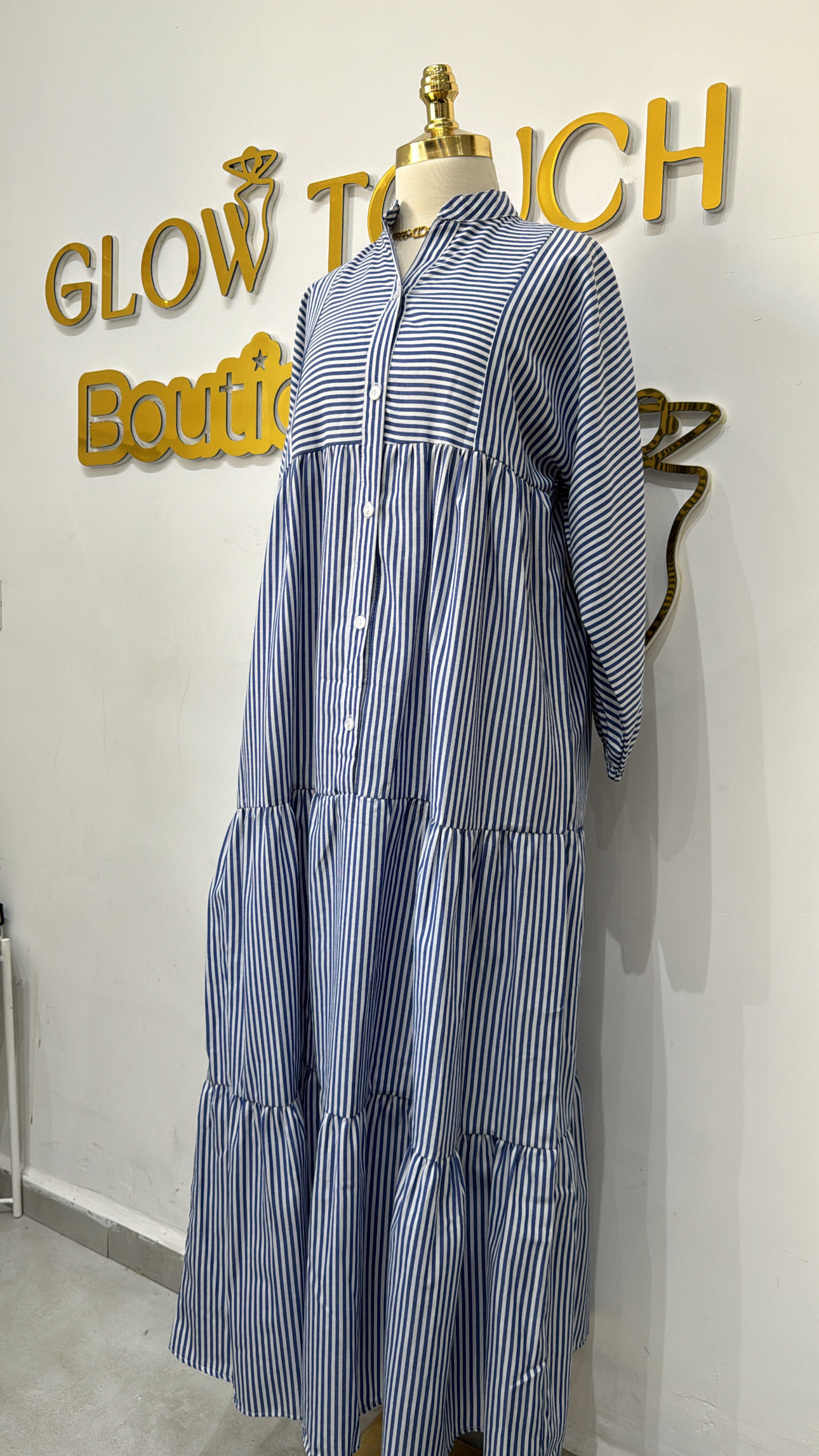 שמלת פסים עדינה