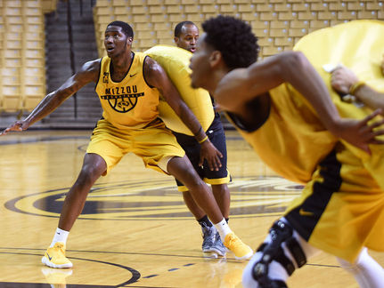 Birthday boy Tilmon showcases maturity, discipline on both ends