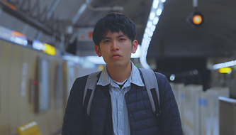 映画『光へ逃げれば』千種