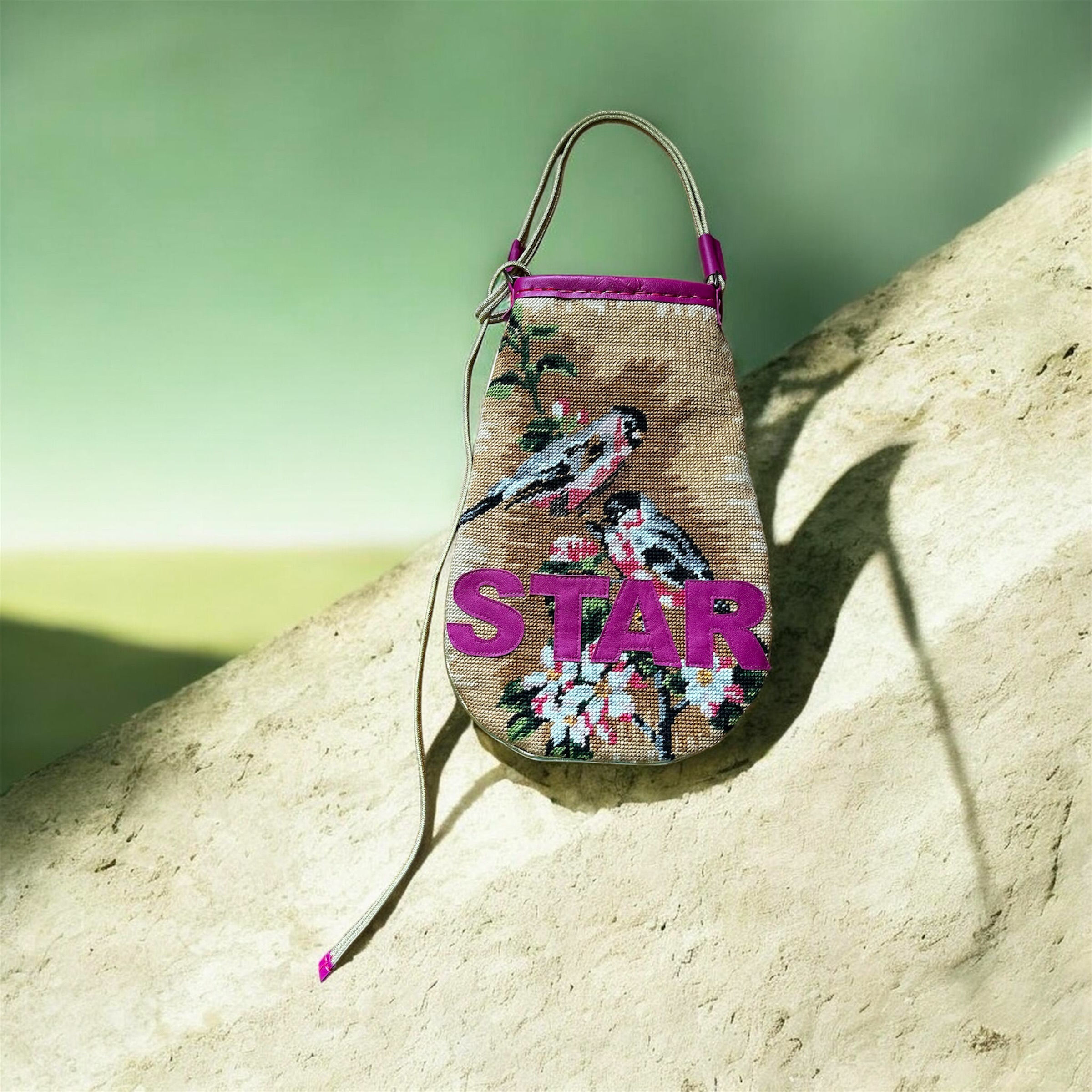 Pochette « CRAZY » STAR N.2