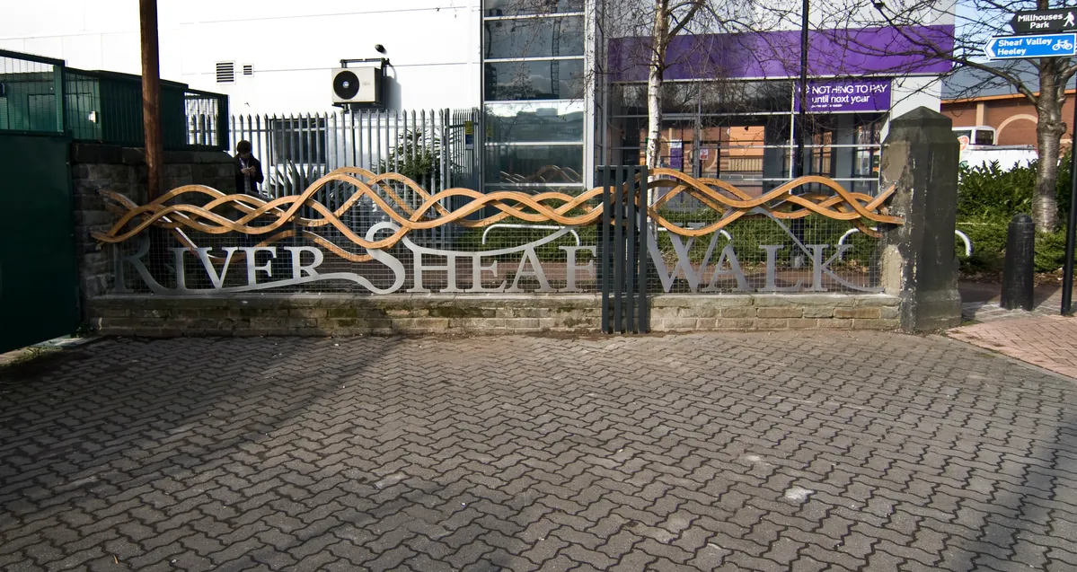 river sheaf walk sign.webp