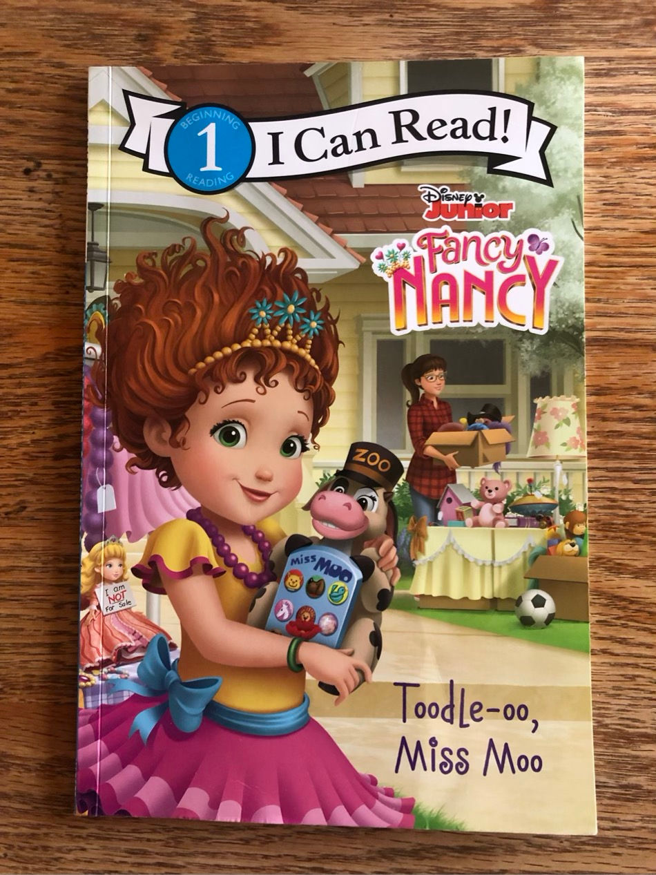 L11 Fancy Nancy Toodle-oo, Miss Moo 