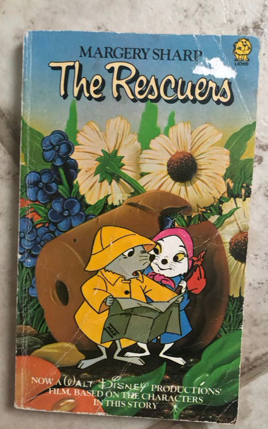I9 The Rescuers chapter book by Margery Sharp 