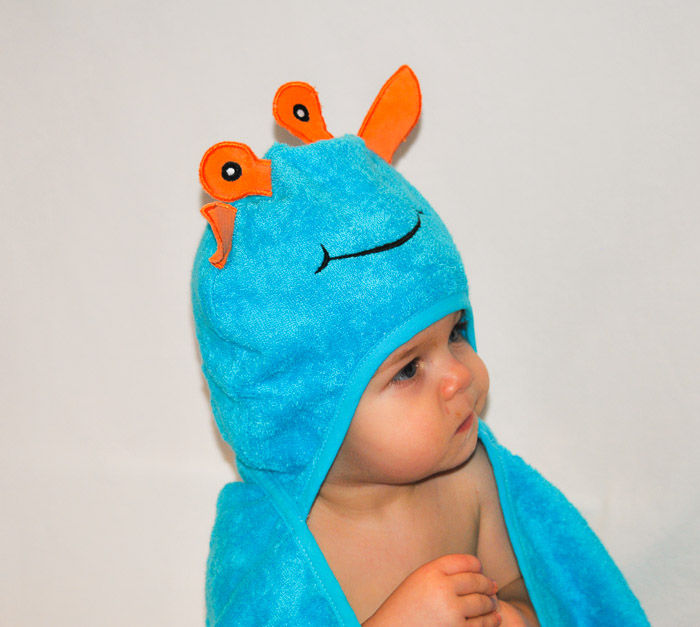 Thumbnail: ASHKIM Bamboo Rayon Alien Hooded Turkish Baby/Toddler Towel