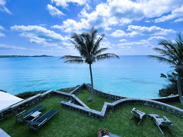 The views of Bermuda's turquoise waters from SeaView Luxury Vacation Rental. 