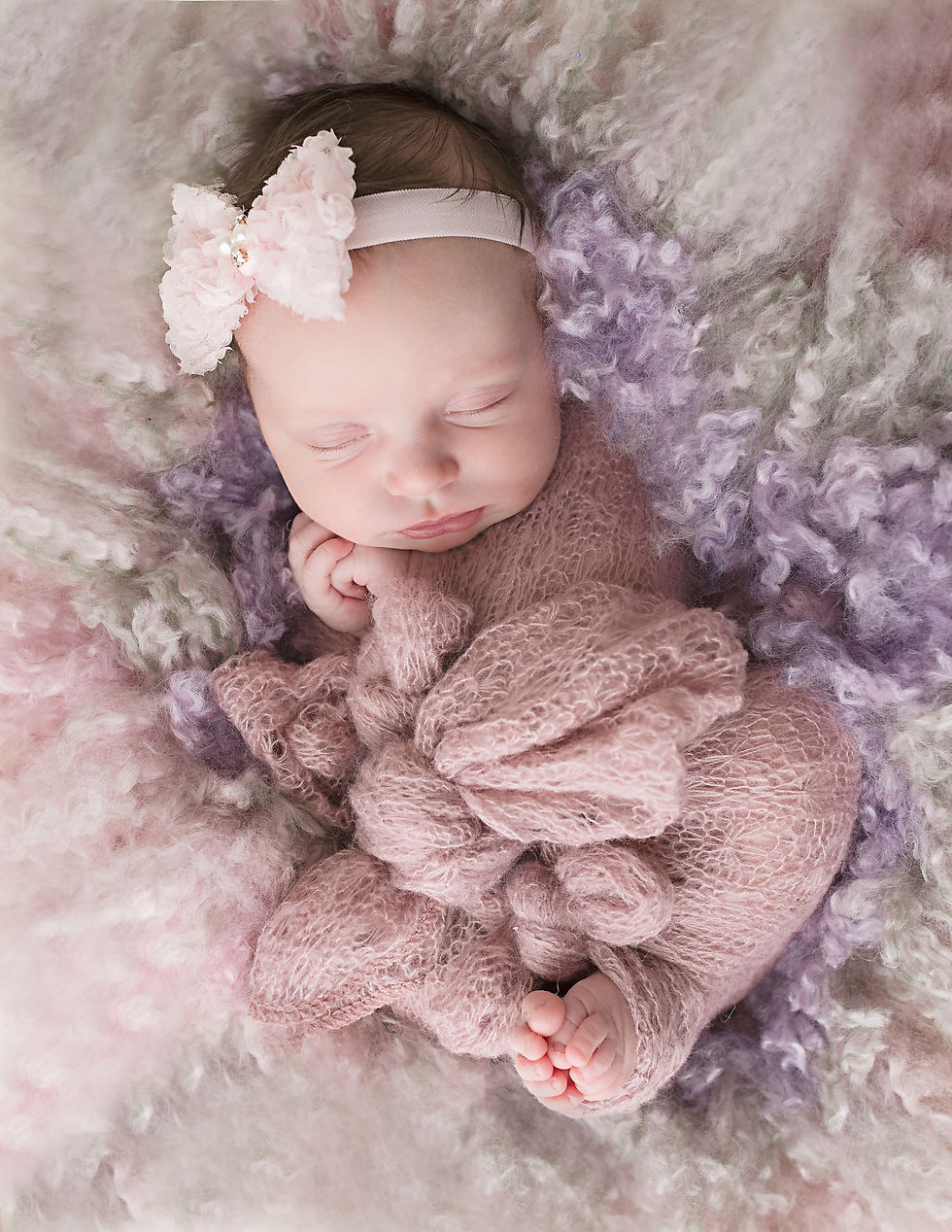 portrait, newborn, milestone, cake smash, family photographer stow Oh, summit county, cleveland, Hol