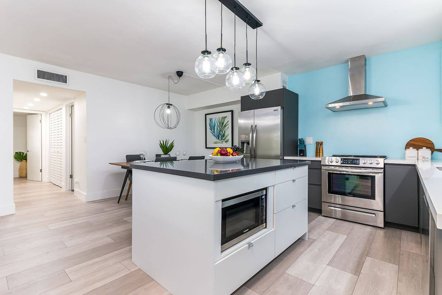 Modern Beach Villa 5.jpeg