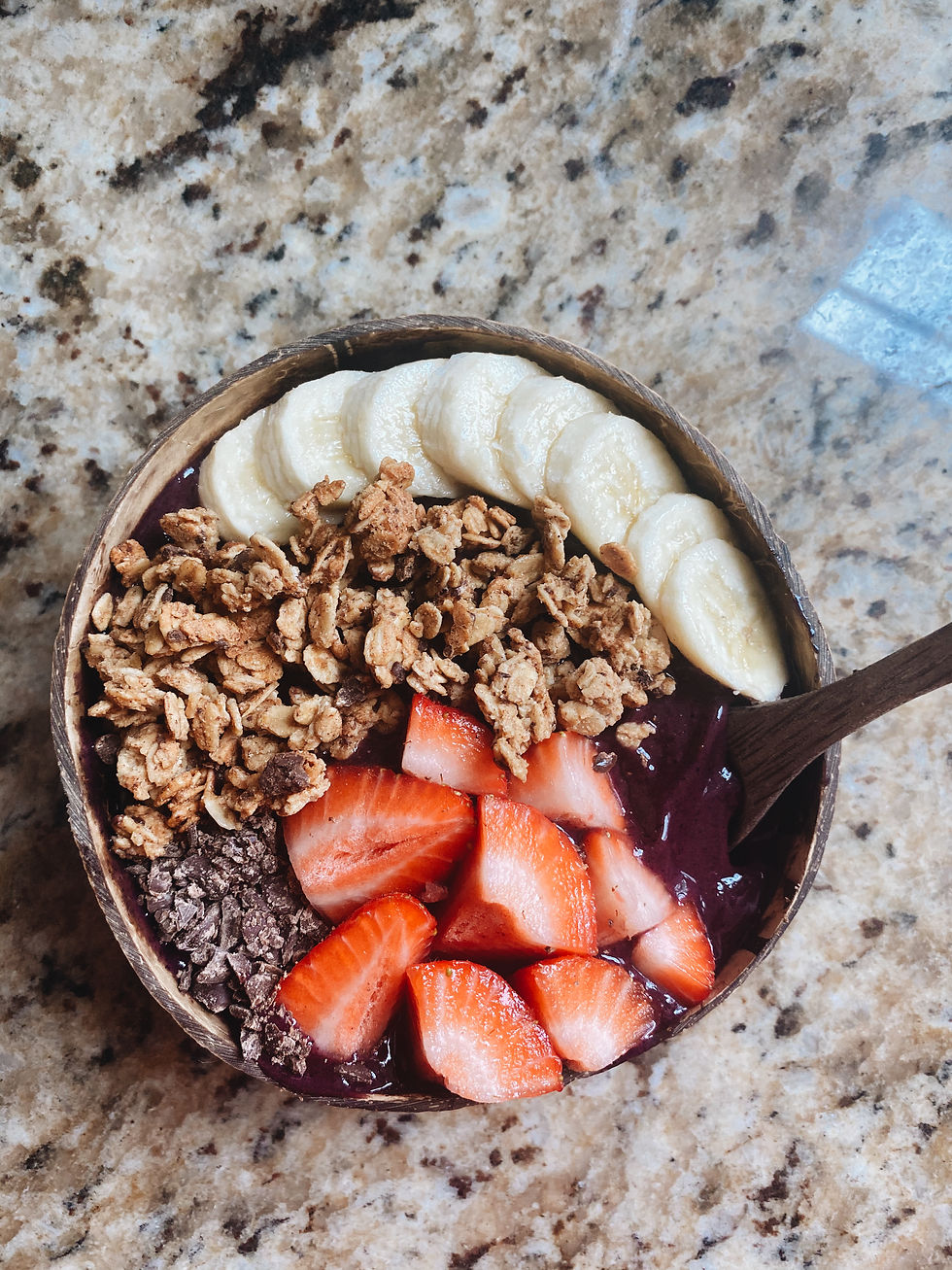 Let's Talk Smoothie Bowls: The Reason They Might be Better than Smoothies for Gut Health
