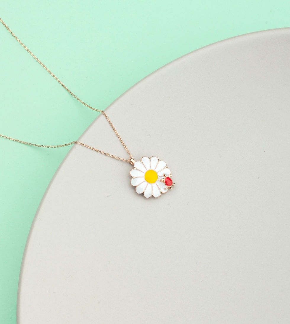 925 Ayar Gümüş Kaplumbağa Figürlü Papatya Kolye