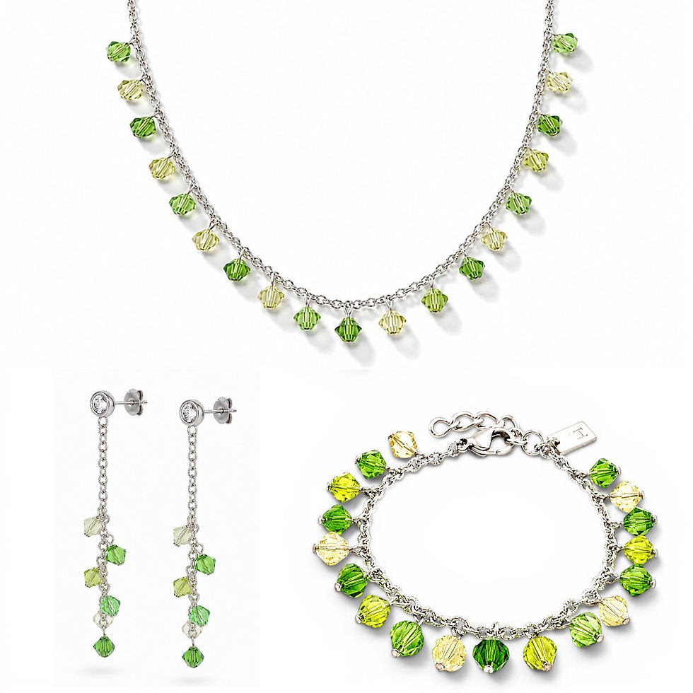 Thumbnail: handgemaakte zilveren ketting met groene facet glas kralen