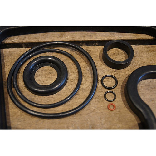 Mercedes Crankshaft Gasket Set M115 (W123) 115 010 21 05, 1150102105